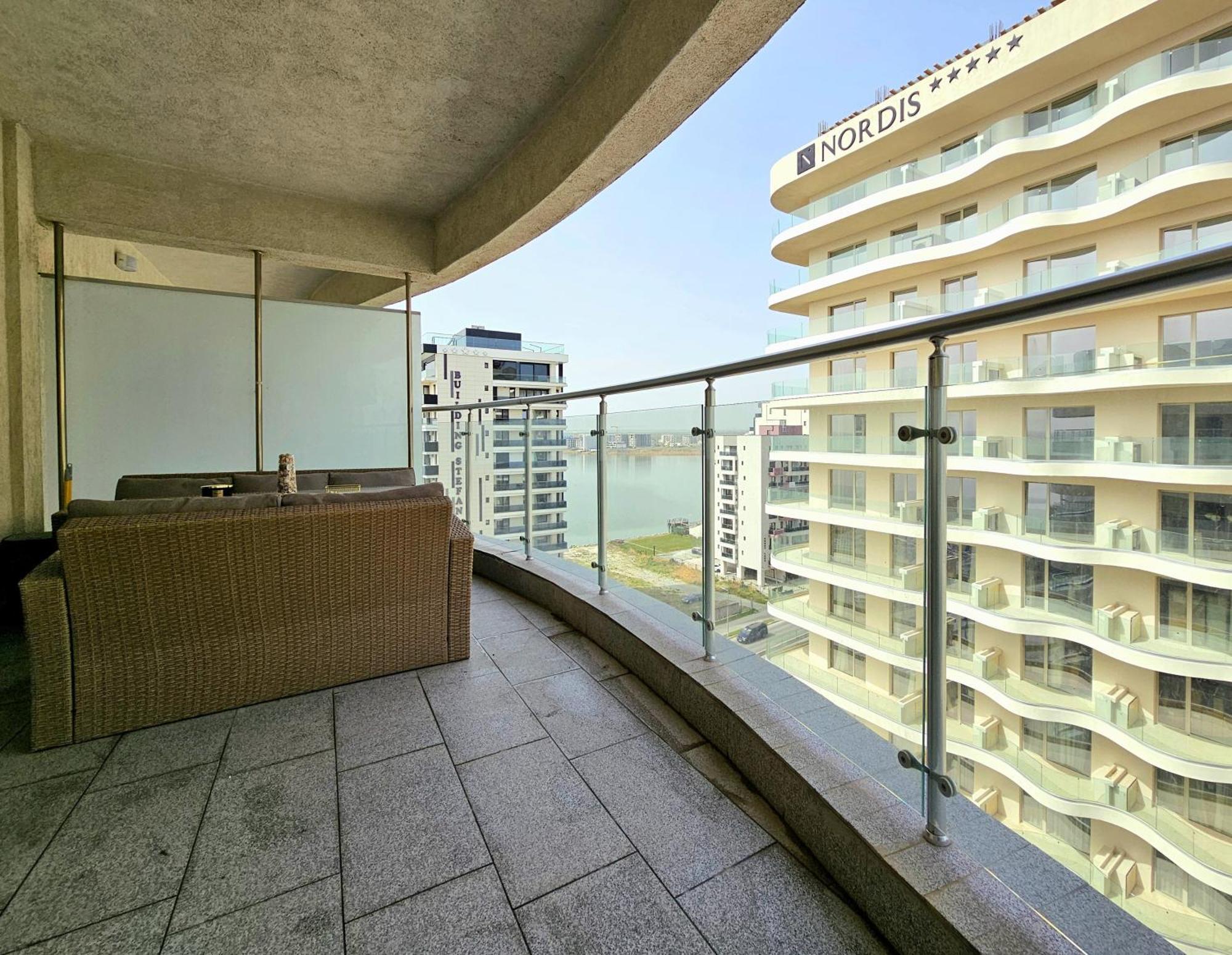 Studio 81 - Casa Del Mar, Mamaia Nord Exterior photo