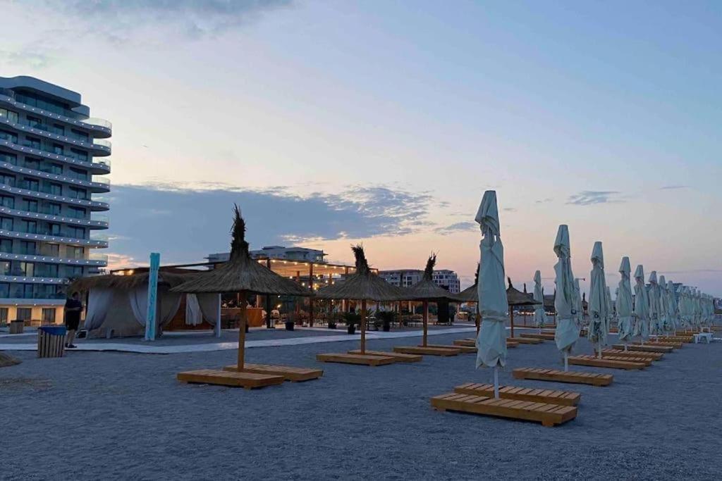 Studio 81 - Casa Del Mar, Mamaia Nord Exterior photo
